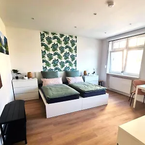  Apartment Donau - Im Zentrum, Kueche, Parkplatz, Ruhig Gelegen